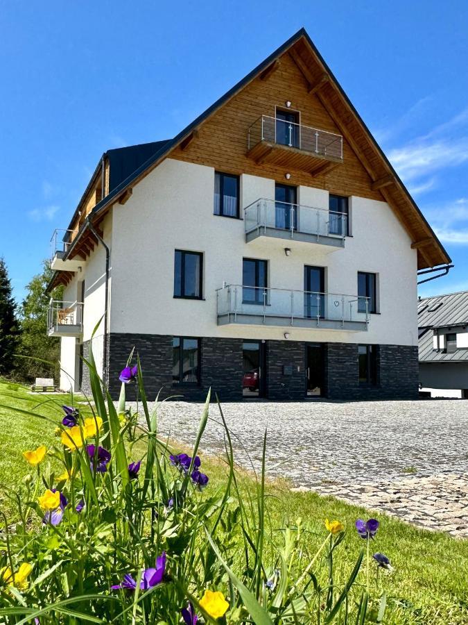 Apartman Pod Plesivcem Abertamy Exteriör bild